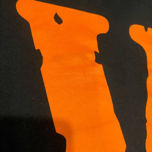 Original Vlone Pullover Cropped Hoodie Size XL Black and Orange - Picture 7 of 9